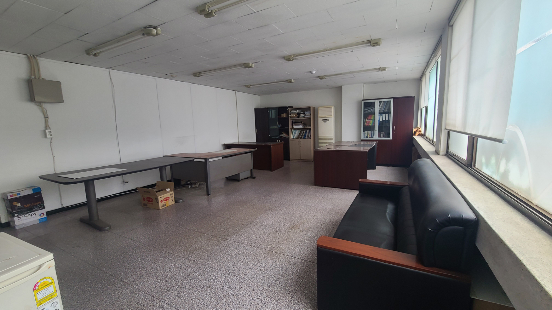 부산광역시 중구 중앙동4가 사무실 썸네일 2