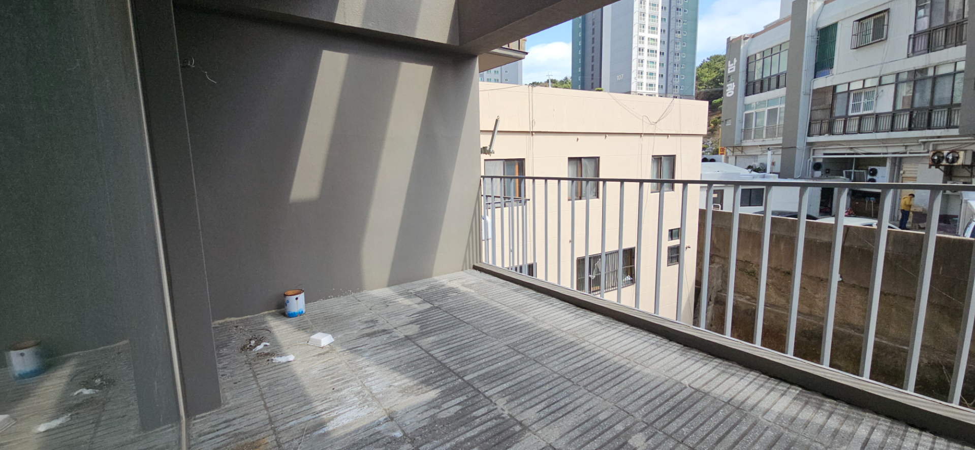 부산광역시 남구 대연동 사무실 썸네일 2