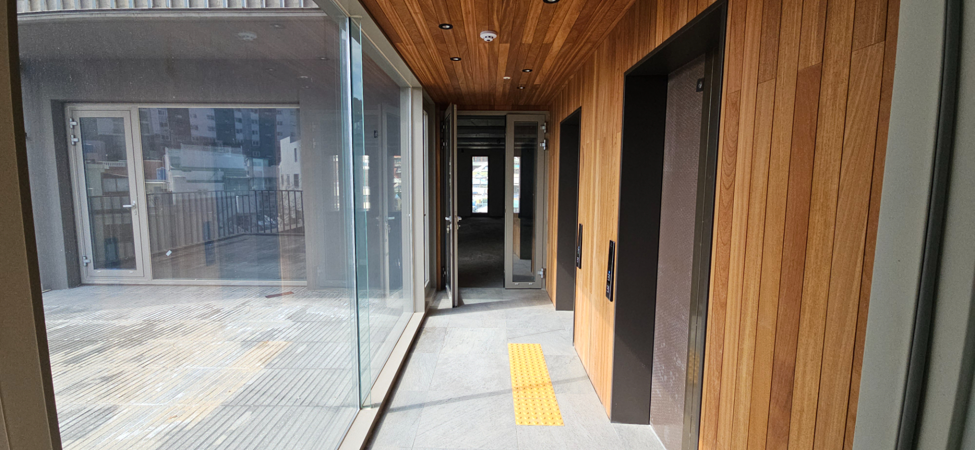 부산광역시 남구 대연동 사무실 - 1