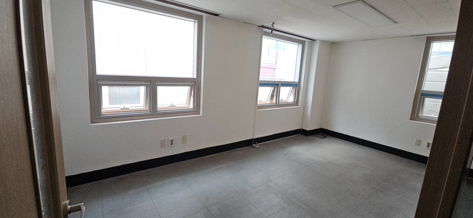 부산광역시 동구 초량동 사무실 썸네일 4