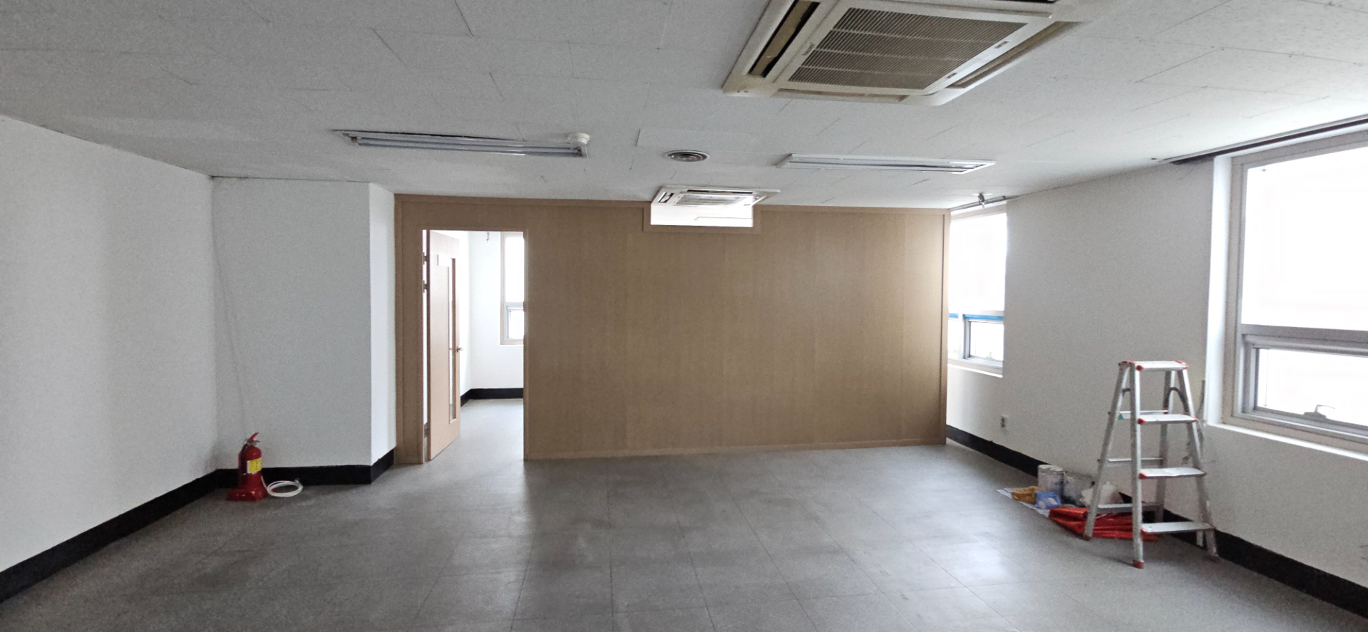 부산광역시 동구 초량동 사무실 썸네일 2