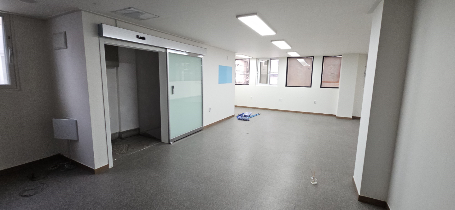 사무실 · 거제동 사진 3