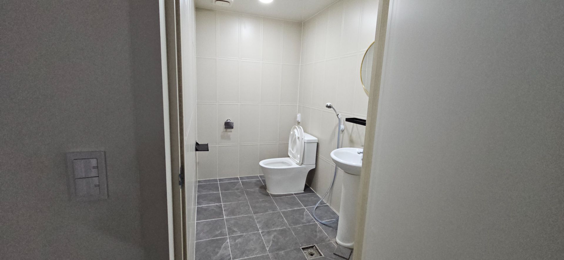 사무실 · 거제동 사진 8