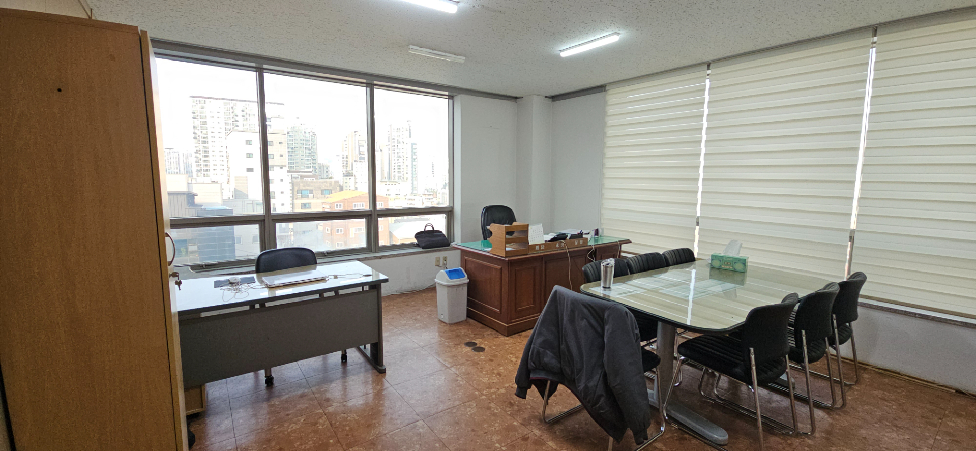 부산광역시 연제구 거제동 사무실 썸네일 7