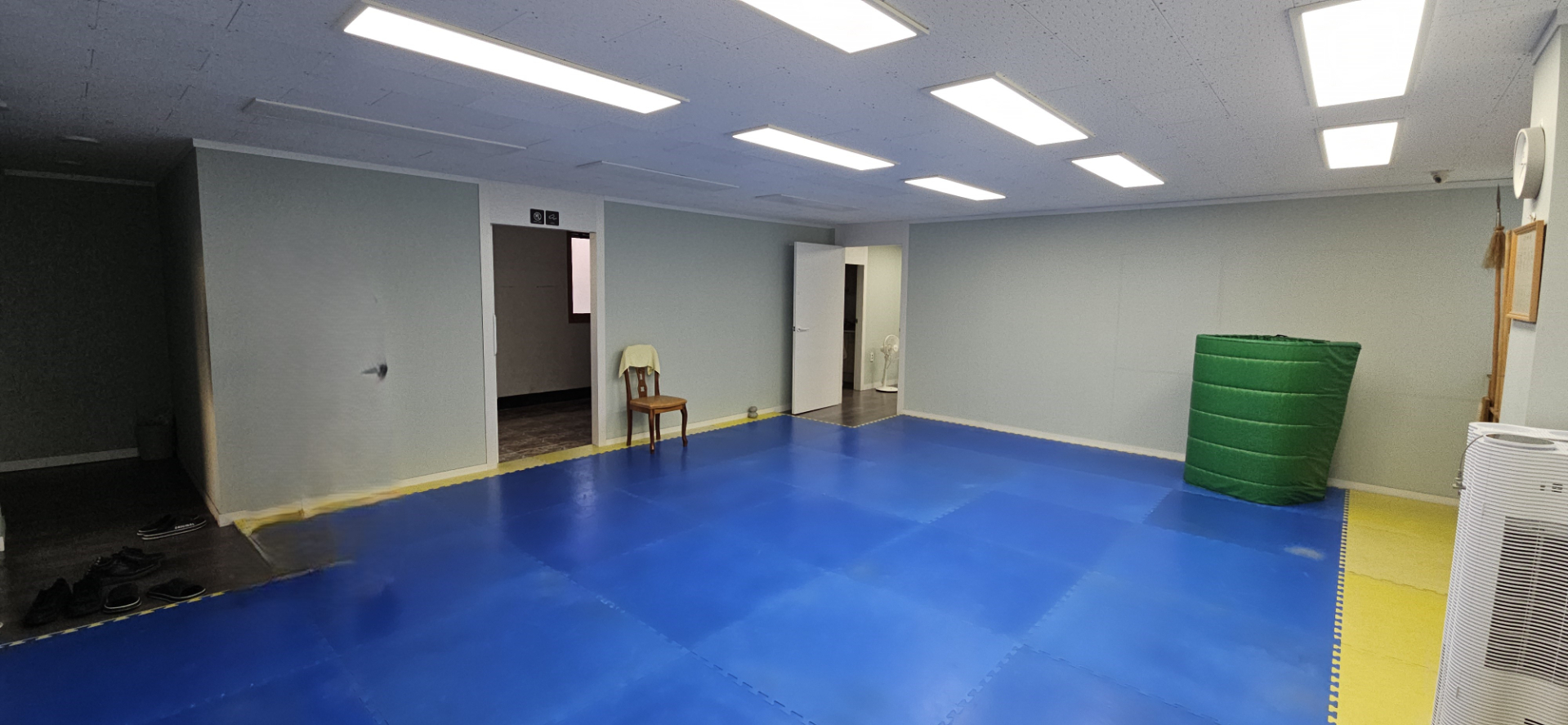 부산광역시 동래구 사직동 사무실 - 1