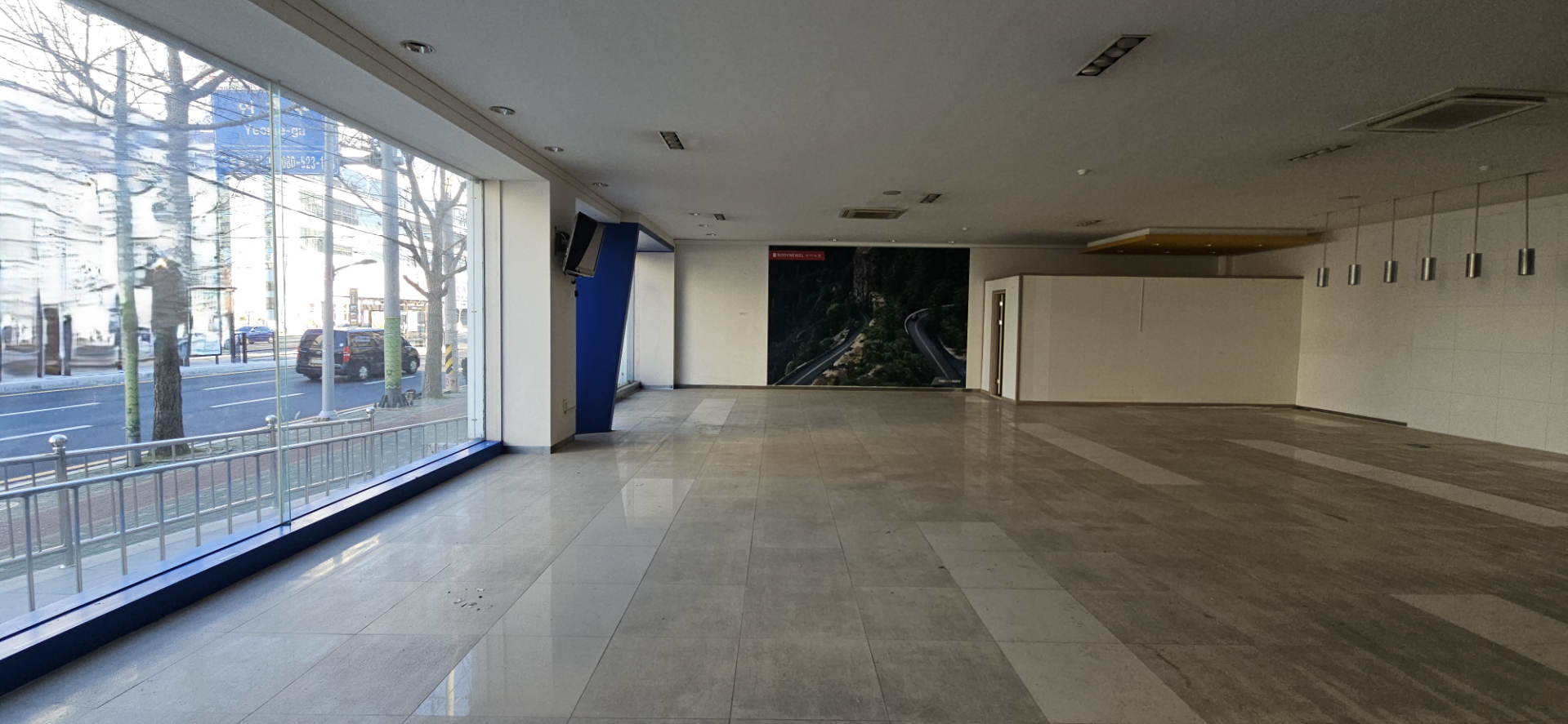 부산광역시 연제구 거제동 상가 썸네일 2