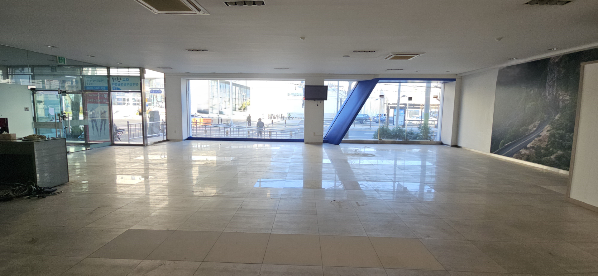 부산광역시 연제구 거제동 상가 썸네일 6