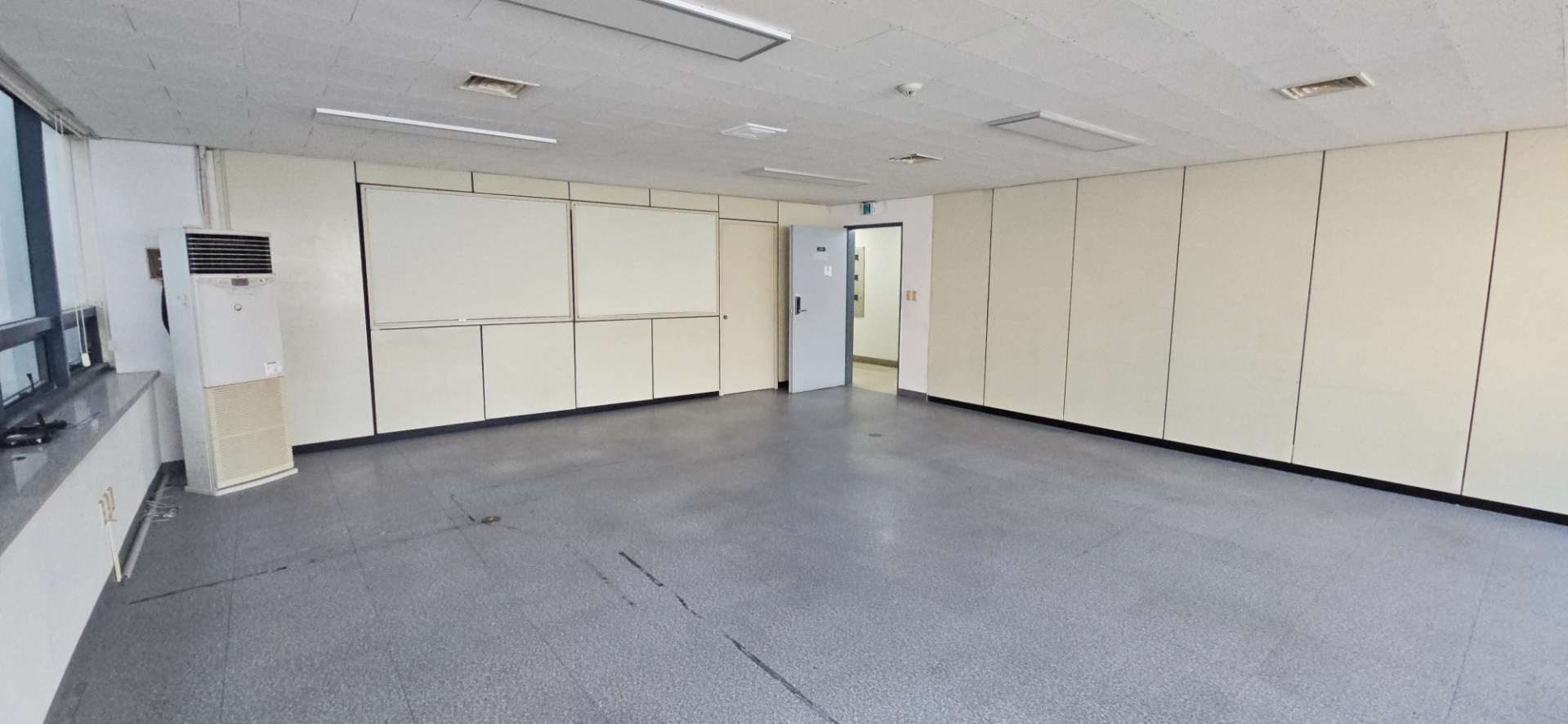 사무실 · 전포동 사진 4