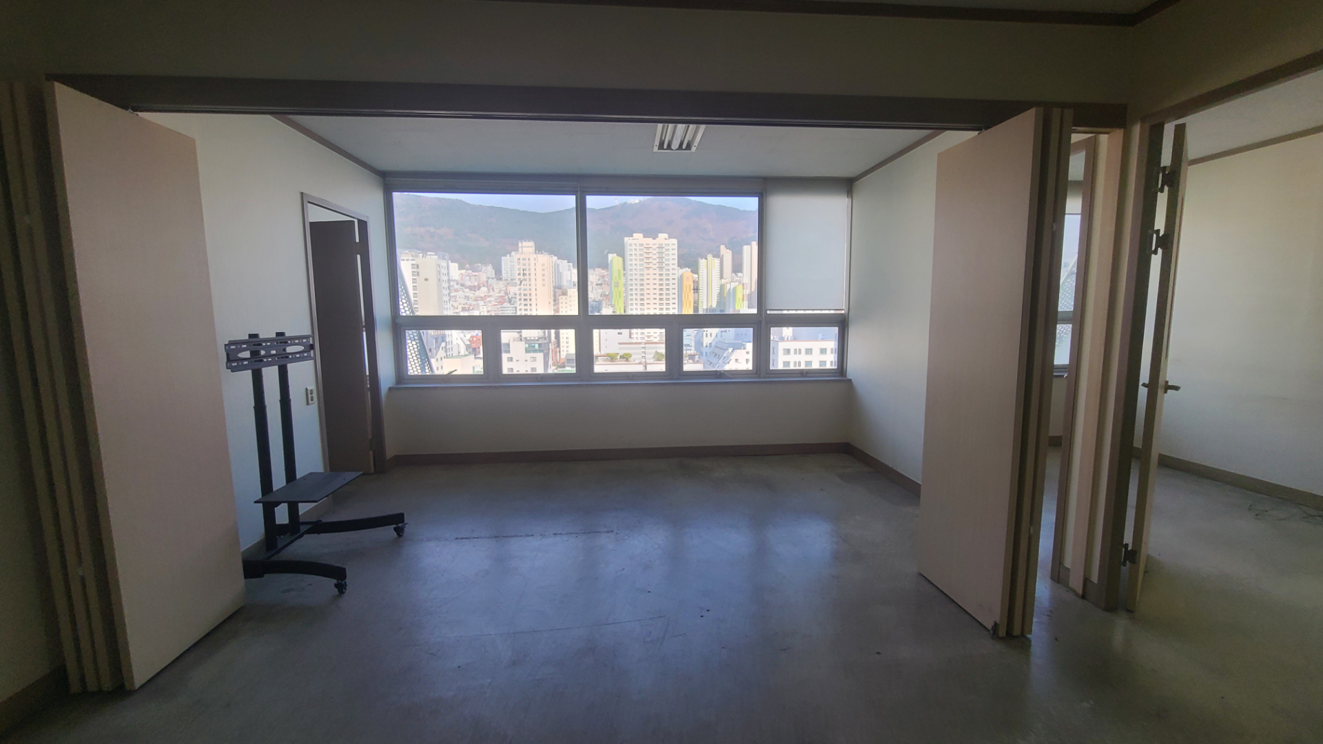 부산광역시 부산진구 부전동 사무실 썸네일 3