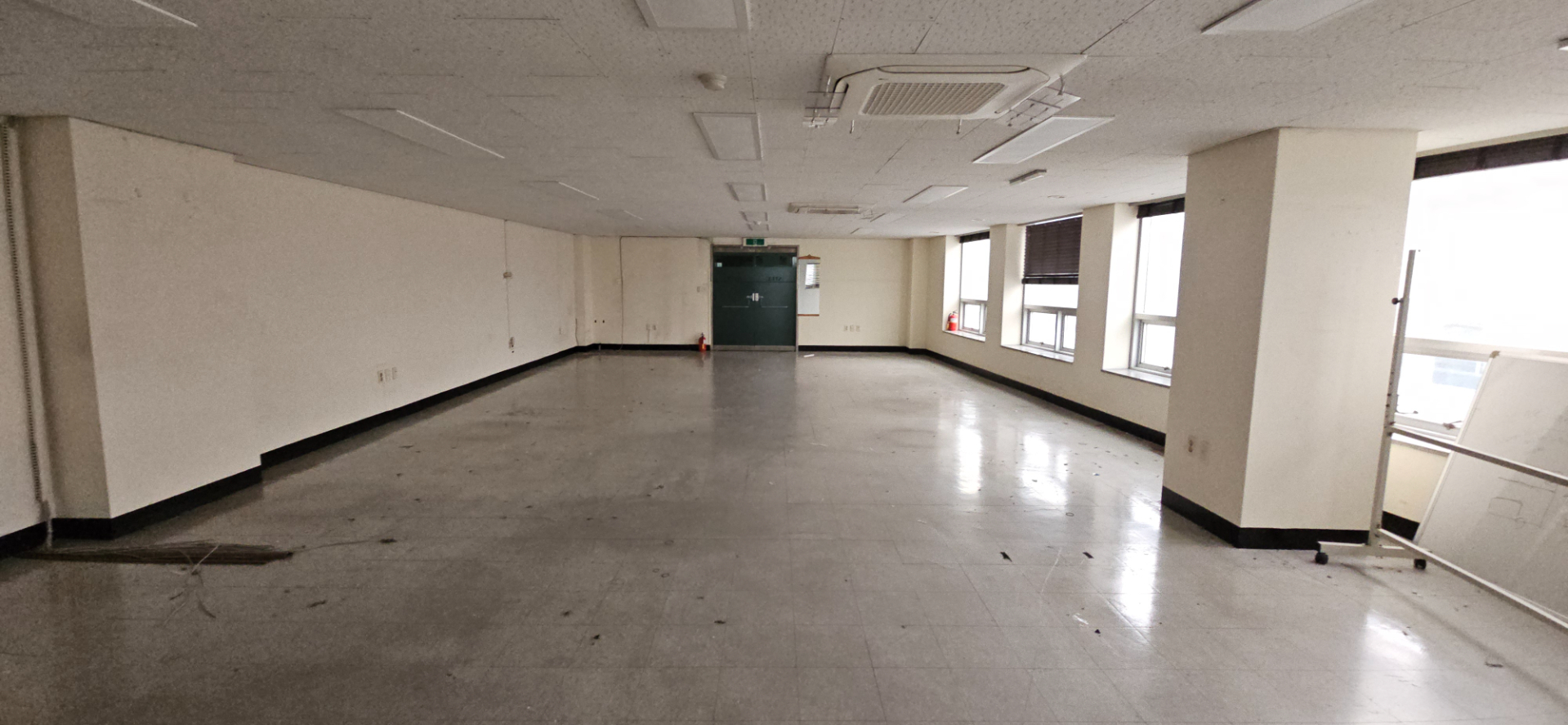 부산광역시 연제구 거제동 사무실 썸네일 2