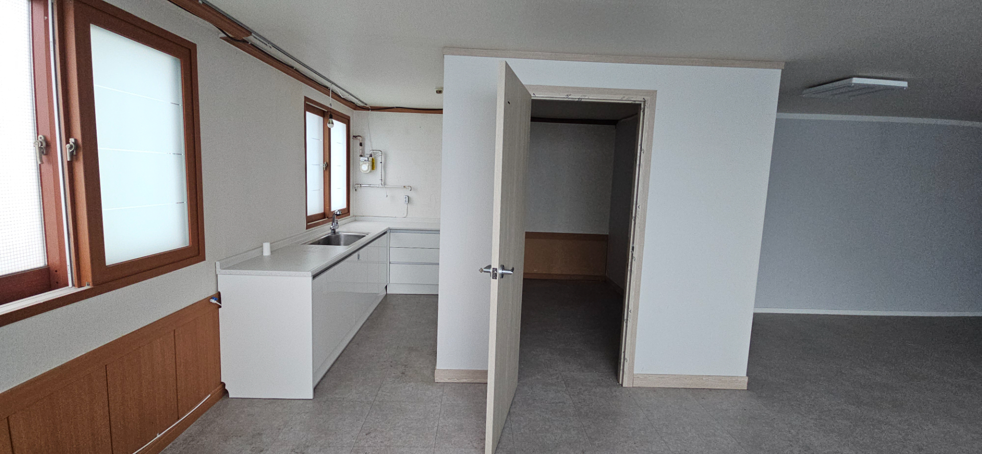 부산광역시 연제구 연산동 사무실 썸네일 4