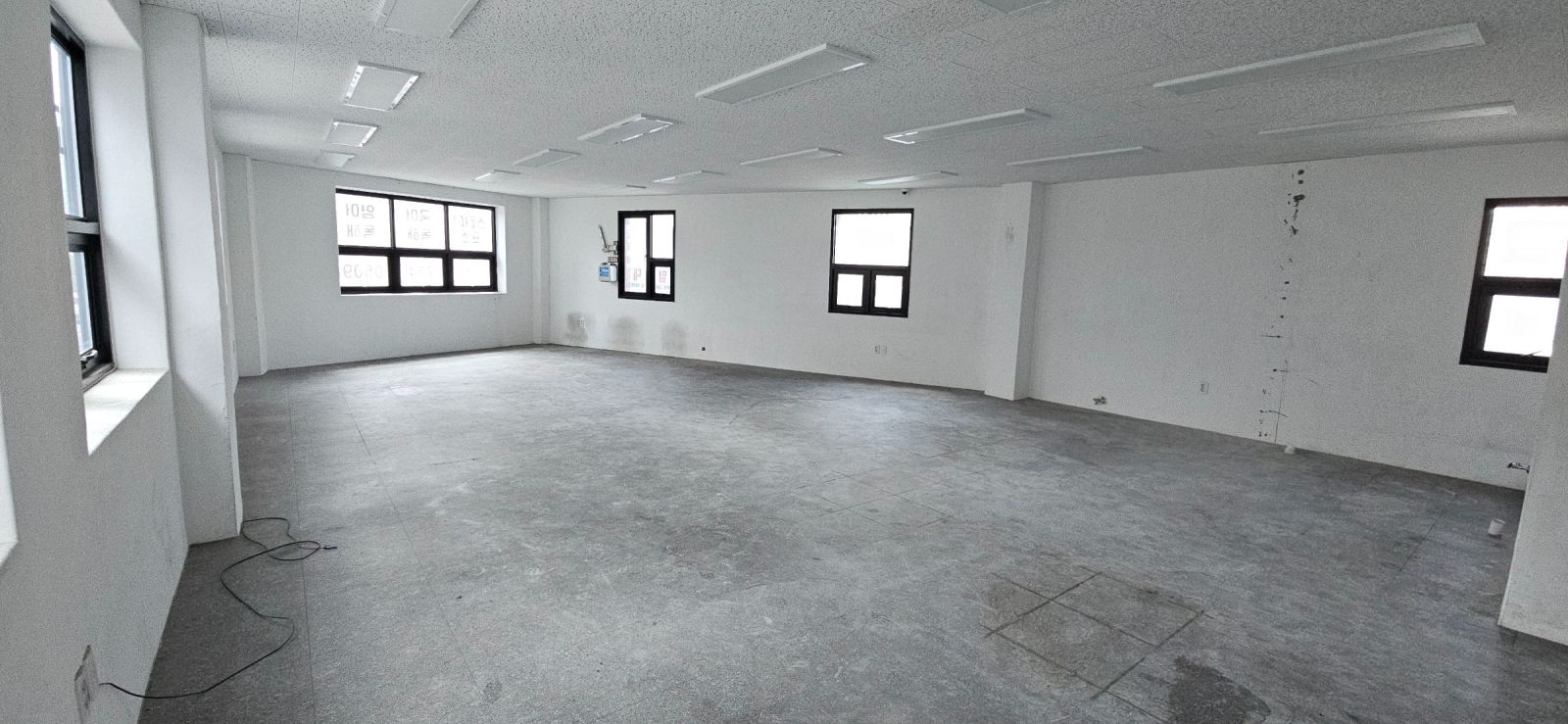 부산광역시 연제구 연산동 사무실 썸네일 2