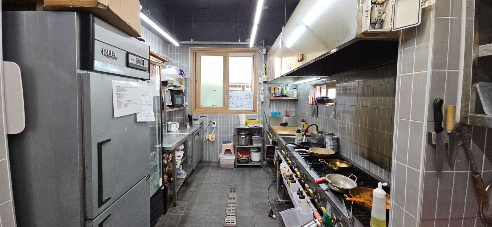 부산광역시 연제구 거제동 상가 썸네일 6