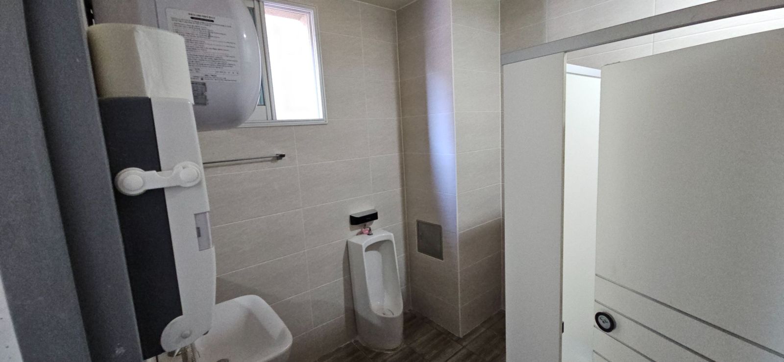 부산광역시 연제구 연산동 사무실 썸네일 8