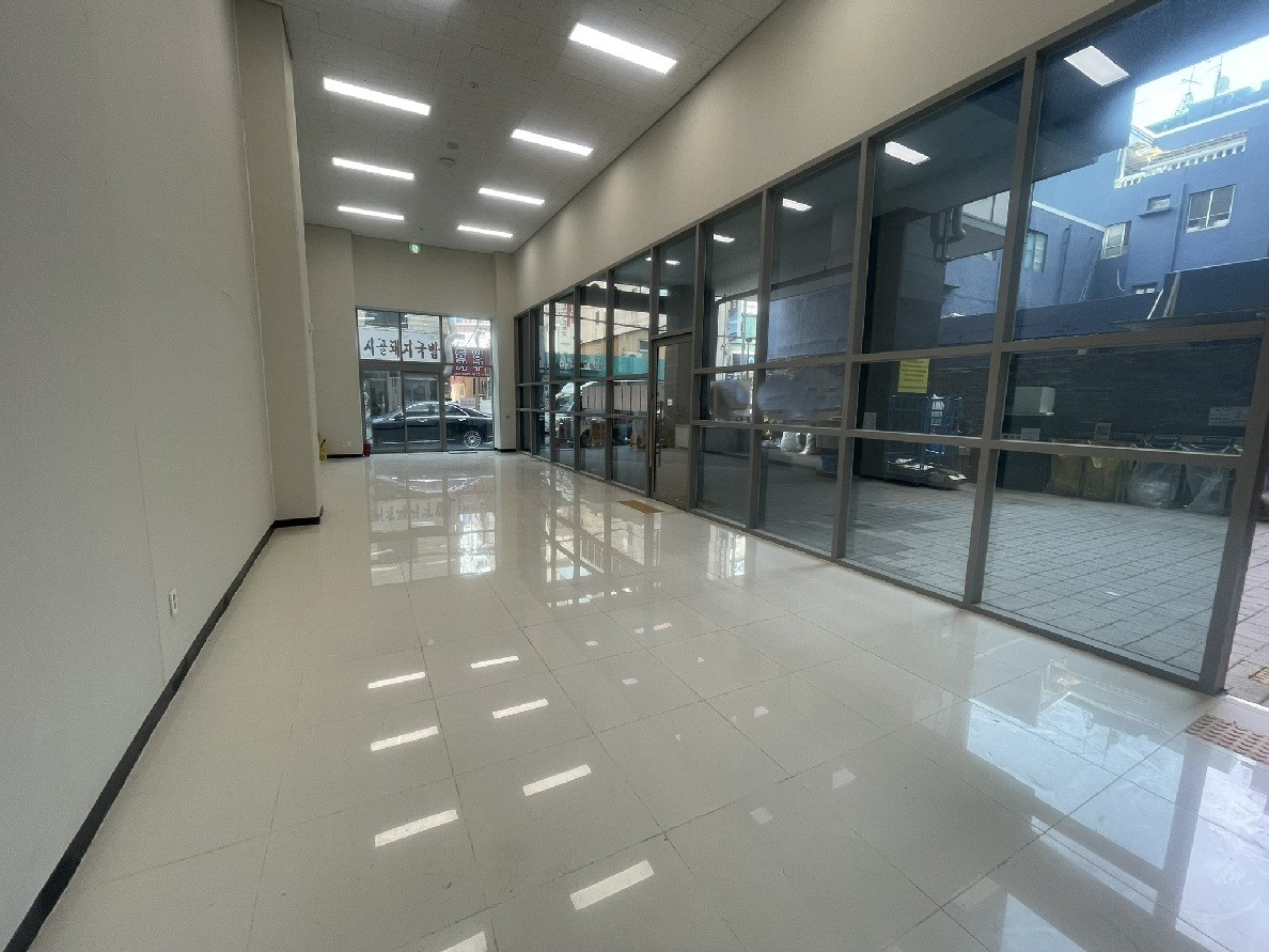 부산광역시 부산진구 범천동 상가 - 1