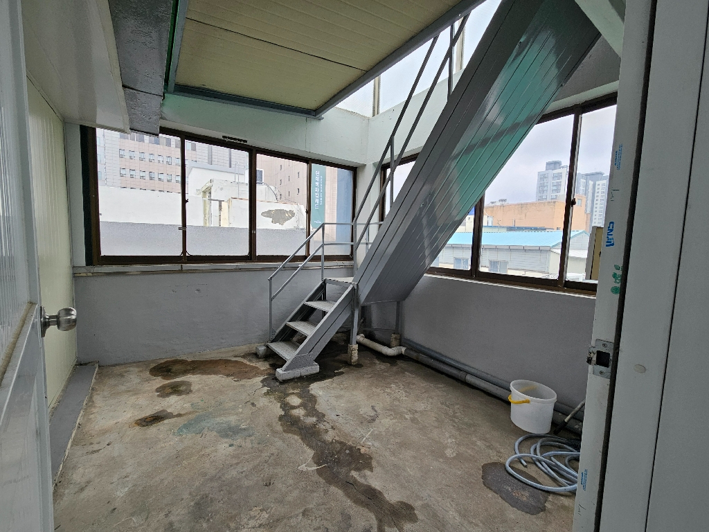 부산광역시 동구 범일동 상가 썸네일 4