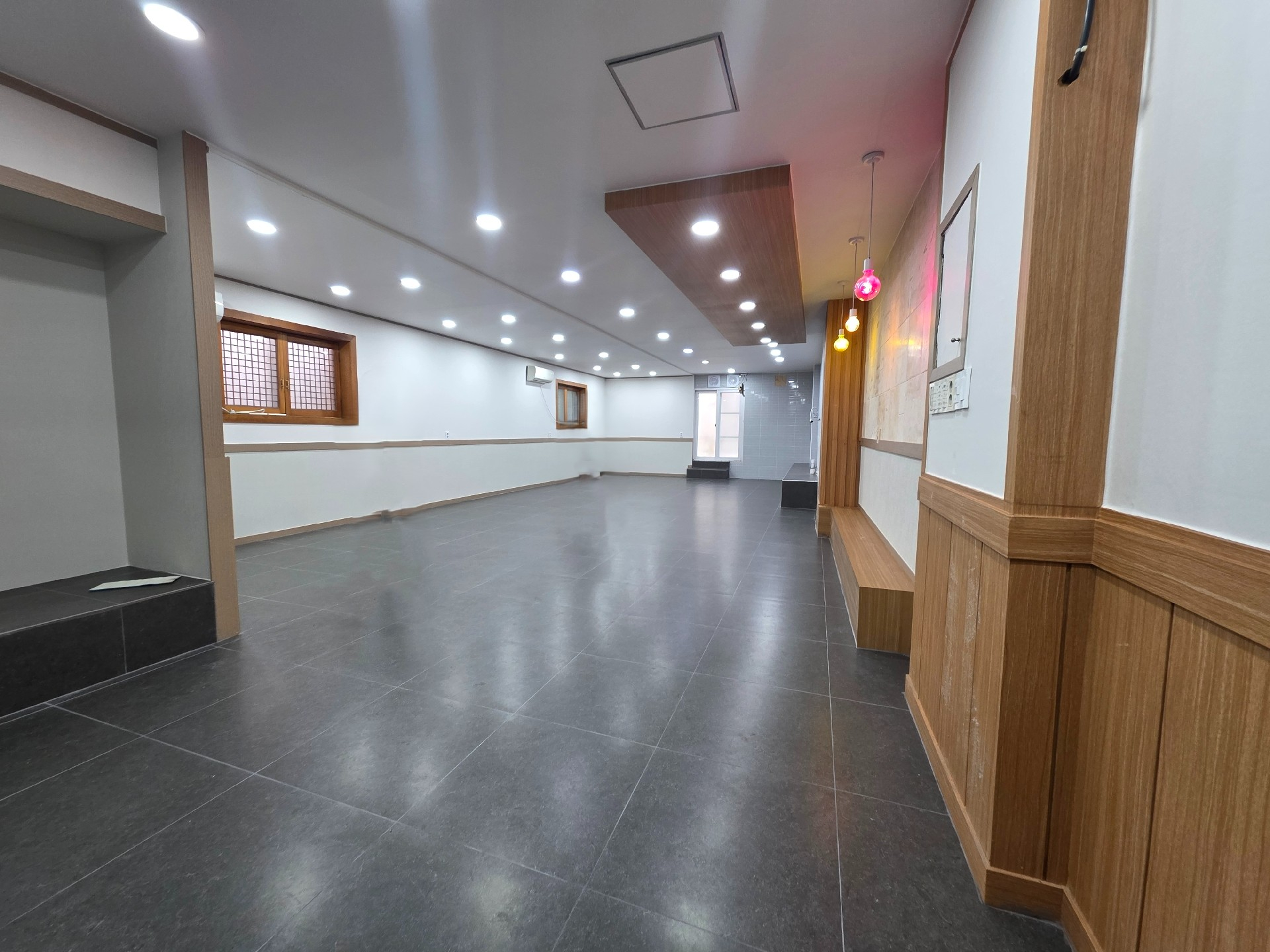 부산광역시 동구 수정동 상가 썸네일 3