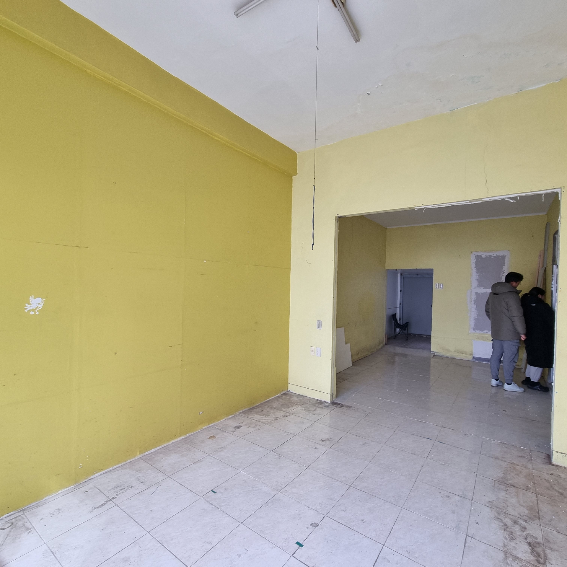 부산광역시 남구 문현동 상가 썸네일 2