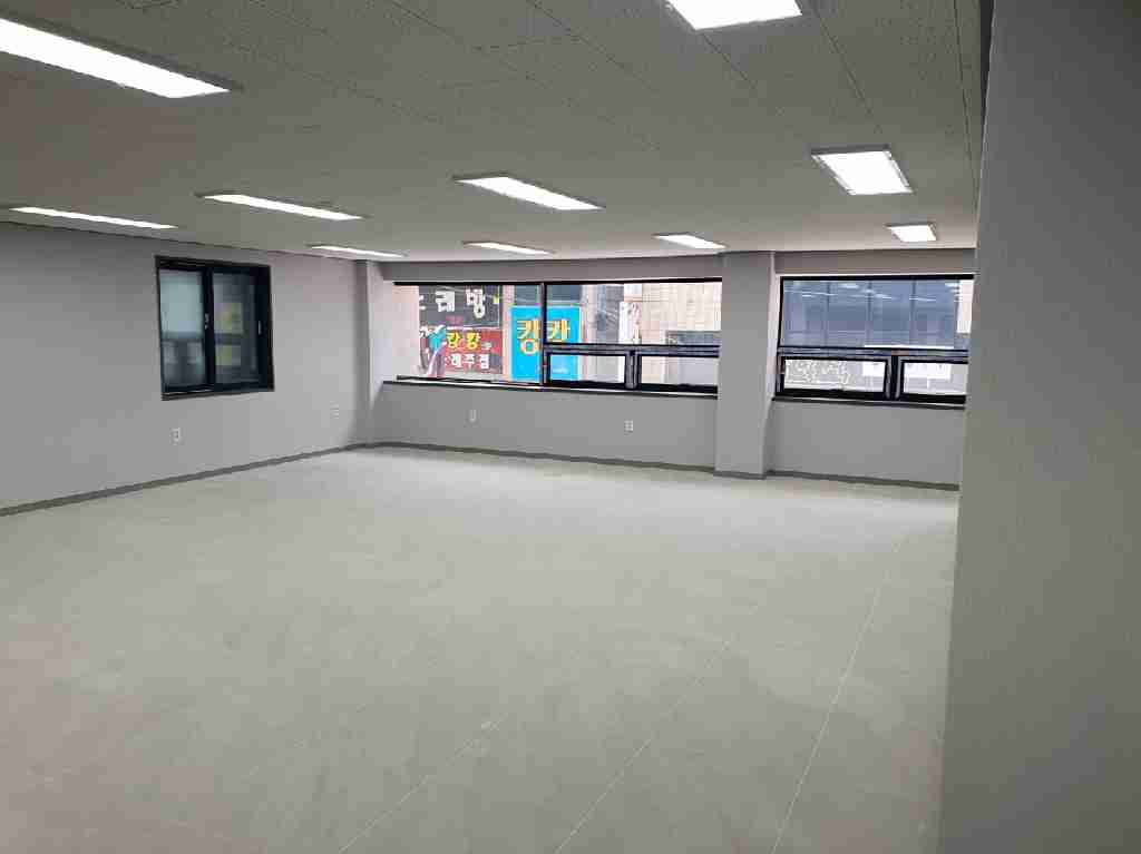 부산광역시 동구 범일동 사무실 - 1