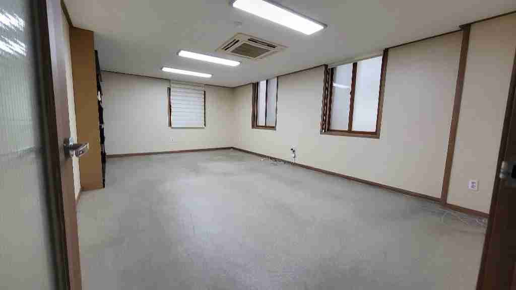 부산광역시 부산진구 범천동 사무실 썸네일 3