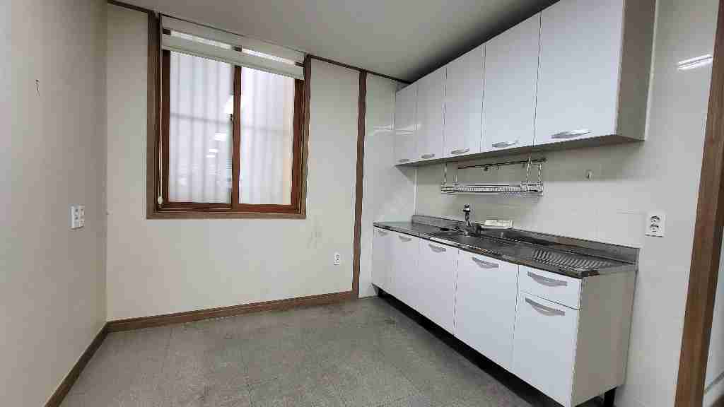 부산광역시 부산진구 범천동 사무실 썸네일 4