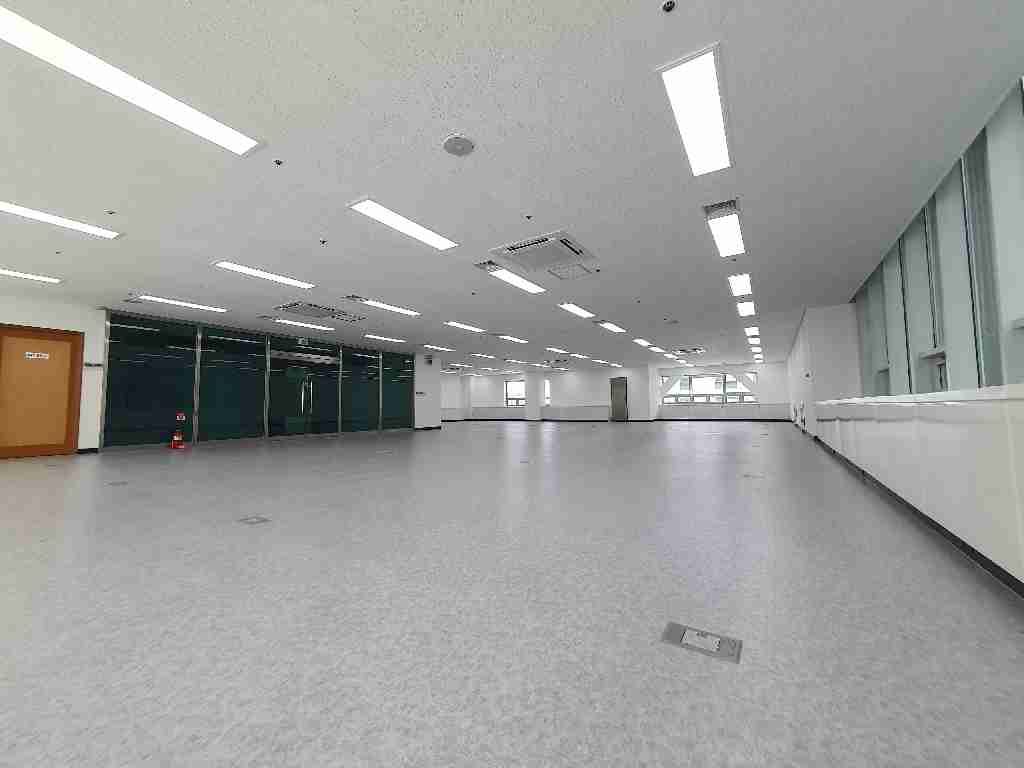 부산광역시 연제구 연산동 사무실 - 1