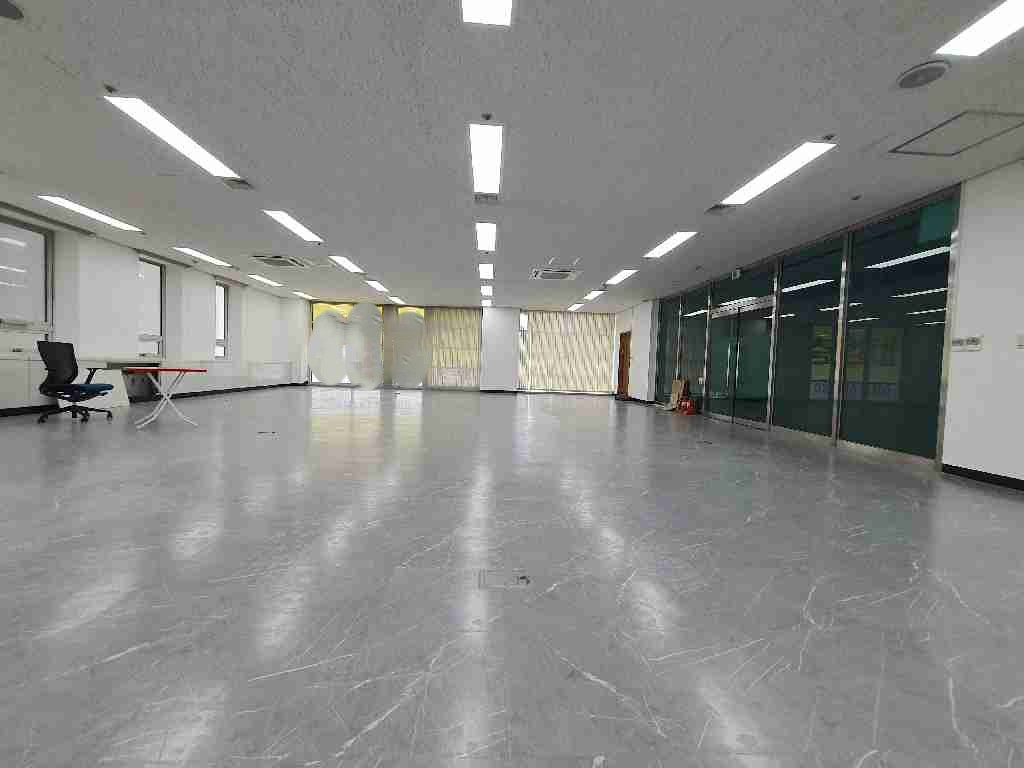 부산광역시 연제구 연산동 사무실 썸네일 5