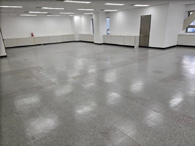 부산광역시 연제구 연산동 사무실 썸네일 2